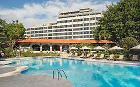 El Embajador, A Royal Hideaway Hotel